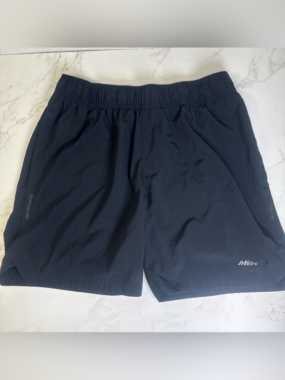 Mitre Mens Medium Black Active Shorts Basketball Unlined Pockets Gym Athletic